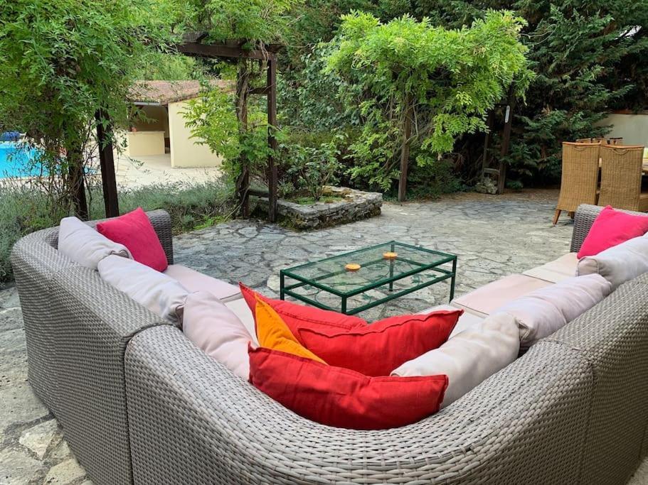 Uniquely Private Holiday Villa In The Charente Puyreaux المظهر الخارجي الصورة