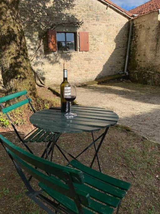 Uniquely Private Holiday Villa In The Charente Puyreaux المظهر الخارجي الصورة